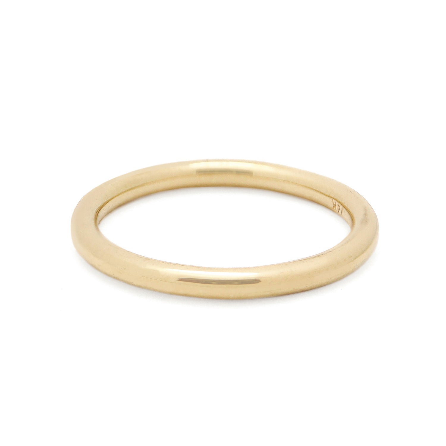 Rounded Band Ring Gold Ring Gold Wedding Ring Gold Wedding Band Erica Leal Jewellery Erica Leal Jewelry Vancouver Jeweler Vancouver Jeweller Handmade Ring Handmade jewellery 
